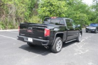 Used 2018 GMC Sierra 1500 DENALI CREW CAB 4WD W/NAV for sale Sold at Auto Collection in Murfreesboro TN 37129 3