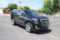 Used 2017 Cadillac Escalade PREMIUM LUXURY 4WD W/NAV for sale Sold at Auto Collection in Murfreesboro TN 37129 1
