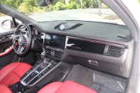 Used 2020 Porsche Macan MACAN S PREMIUM PLUS AWD W/NAV for sale Sold at Auto Collection in Murfreesboro TN 37129 33