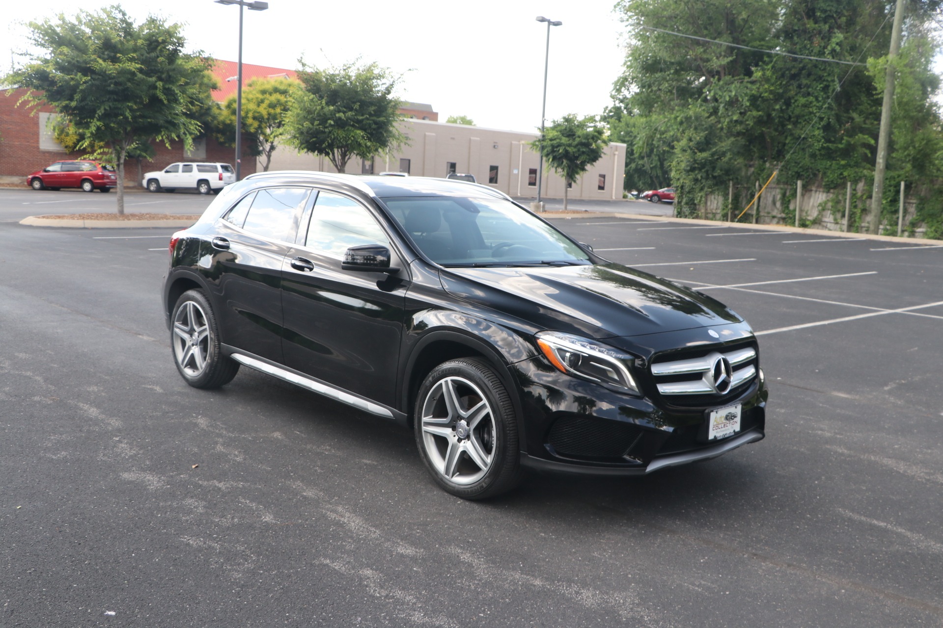 Used 2015 Mercedes-Benz GLA250 SPORT FWD W/NAV for sale Sold at Auto Collection in Murfreesboro TN 37129 1
