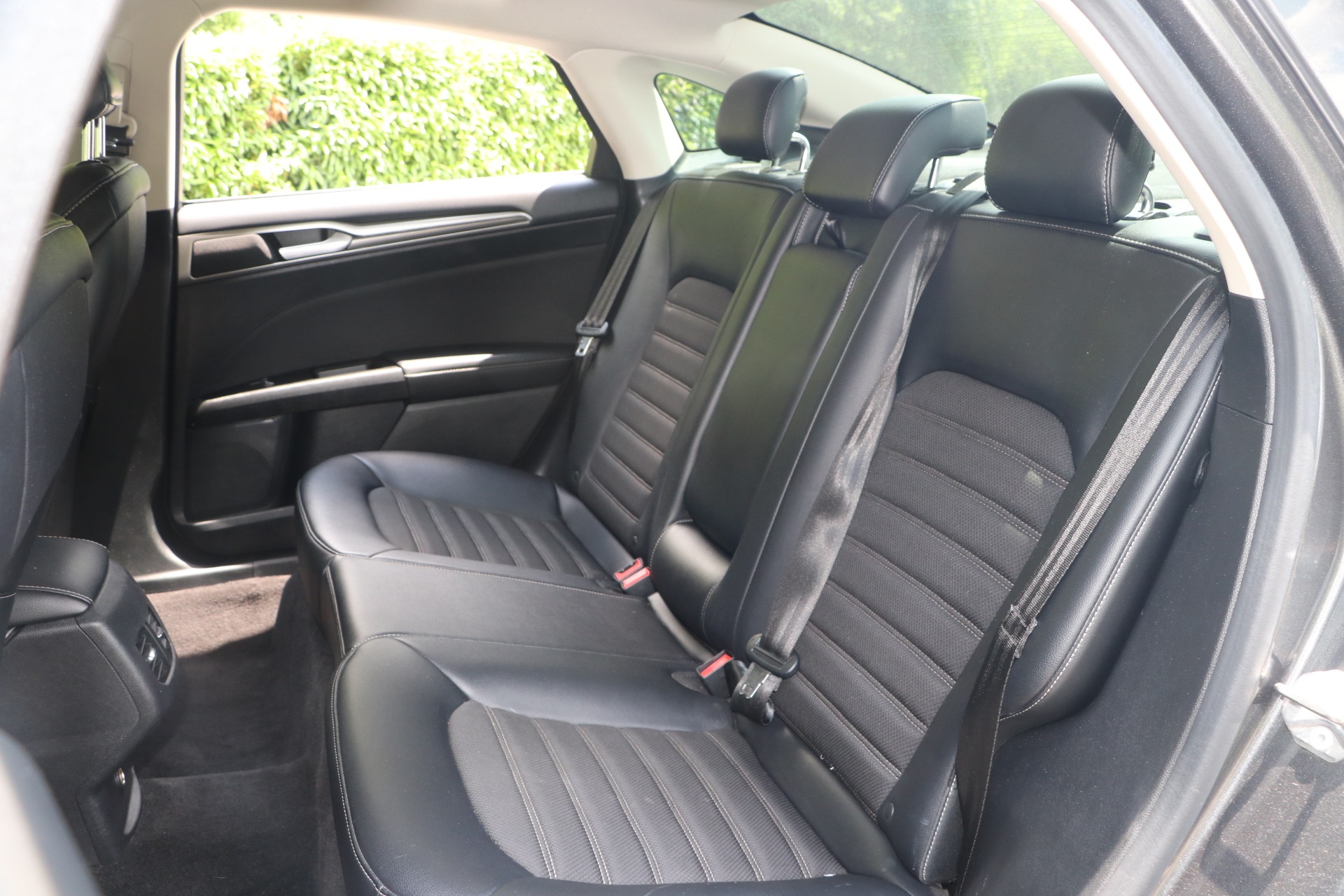 2022 Ford Fusion Cloth Interior