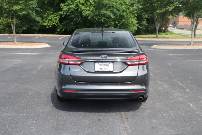 Used 2017 Ford Fusion SE TECHNOLOGY W/NAV for sale Sold at Auto Collection in Murfreesboro TN 37130 6
