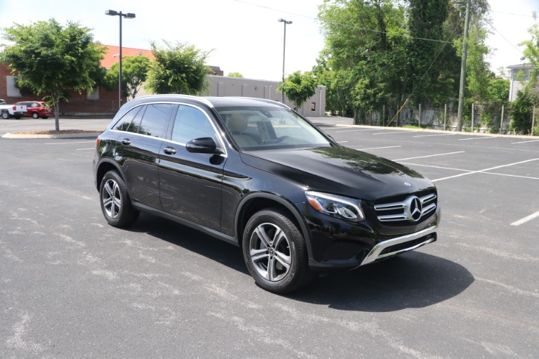 Used 2019 Mercedes-Benz GLC 300 4MATIC PREMIUM W/NAV for sale Sold at Auto Collection in Murfreesboro TN 37130 1