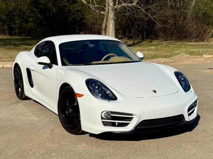 Used 2014 Porsche Cayman COUPE PREMIUM W/SPORT SEATS for sale Sold at Auto Collection in Murfreesboro TN 37130 1