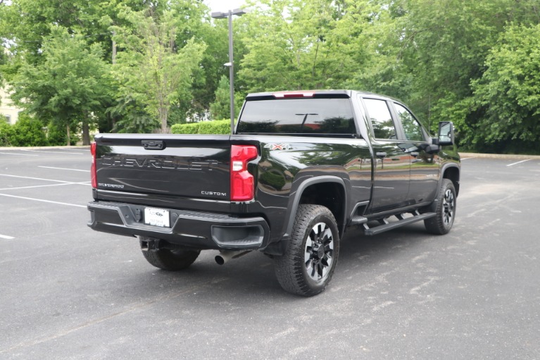 Used 2020 Chevrolet Silverado 2500HD CUSTOM CREW CAB 4X4 W/NAV for sale Sold at Auto Collection in Murfreesboro TN 37130 3