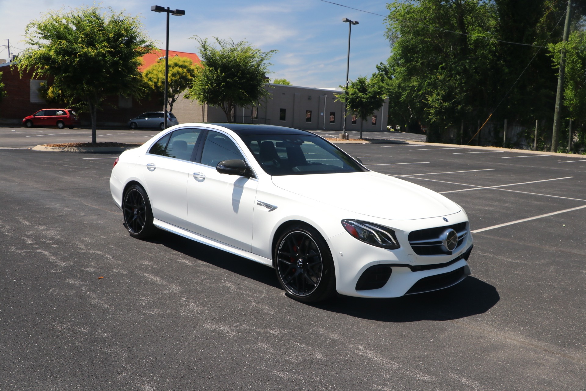 Used 2018 Mercedes-Benz E63 AMG S 4MATIC W/NAV for sale Sold at Auto Collection in Murfreesboro TN 37130 1
