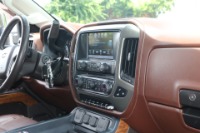 Used 2018 Chevrolet Silverado 2500HD High Country Crew Cab 4X4 W/NAV for sale Sold at Auto Collection in Murfreesboro TN 37129 27