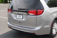 Used 2018 Chrysler Pacifica Touring L for sale Sold at Auto Collection in Murfreesboro TN 37129 13
