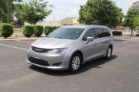 Used 2018 Chrysler Pacifica Touring L for sale Sold at Auto Collection in Murfreesboro TN 37130 2