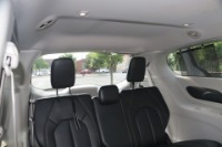 Used 2018 Chrysler Pacifica Touring L for sale Sold at Auto Collection in Murfreesboro TN 37129 56