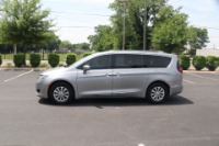 Used 2018 Chrysler Pacifica Touring L for sale Sold at Auto Collection in Murfreesboro TN 37129 7