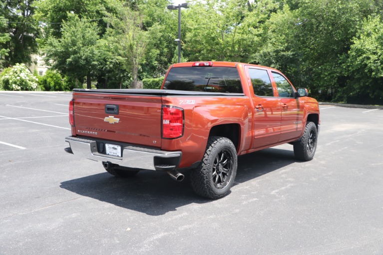 Used 2015 Chevrolet Silverado 1500 2LT CREW CAB 4WD W/Z71 PKG for sale Sold at Auto Collection in Murfreesboro TN 37130 3