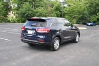 Used 2016 Kia Sorento LX FWD for sale Sold at Auto Collection in Murfreesboro TN 37129 3