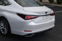 Used 2020 Lexus ES 350 Luxury FWD W/NAV for sale Sold at Auto Collection in Murfreesboro TN 37129 15