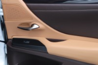 Used 2020 Lexus ES 350 Luxury FWD W/NAV for sale Sold at Auto Collection in Murfreesboro TN 37129 71