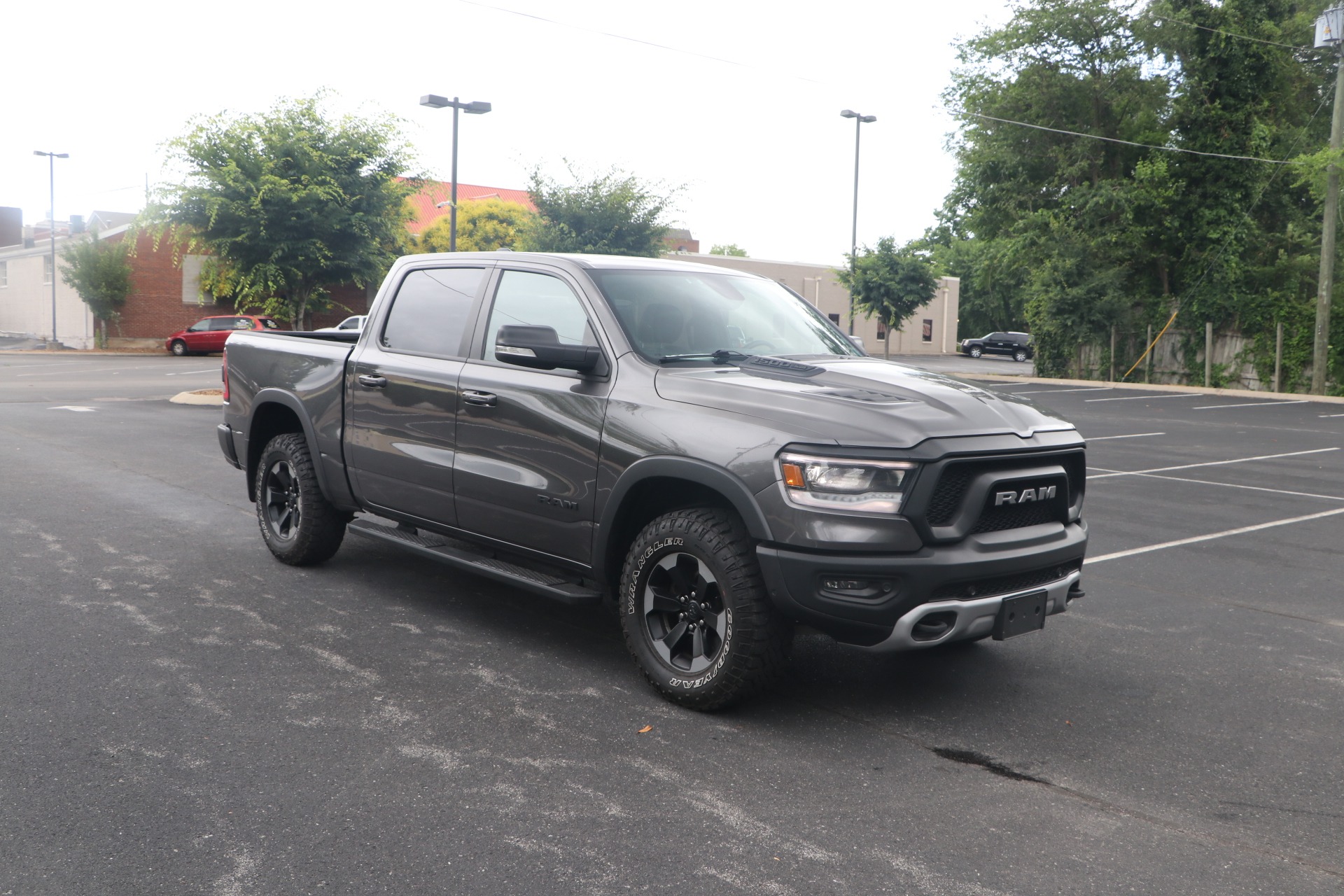Used 2019 Ram Ram 1500 REBEL CREW CAB 4X4 for sale Sold at Auto Collection in Murfreesboro TN 37130 1