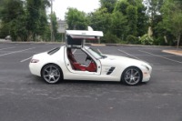 Used 2011 Mercedes-Benz SLS AMG 2DR COUPE RWD w/NAV for sale Sold at Auto Collection in Murfreesboro TN 37129 13