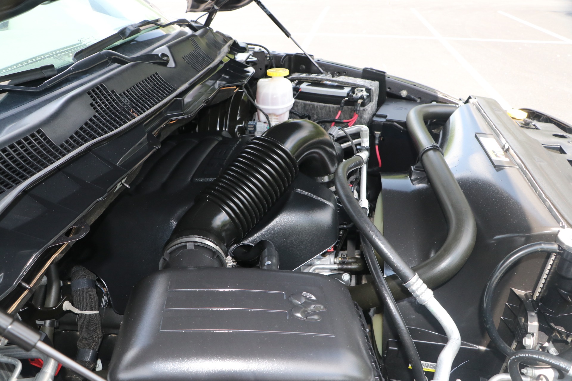 Hood and Fender Kit | RAM 1500 CLASSIC SLT | TRADESMAN 2019 Hood and Fender Kit | RAM 1500 CLASSIC SLT | TRADESMAN 2019