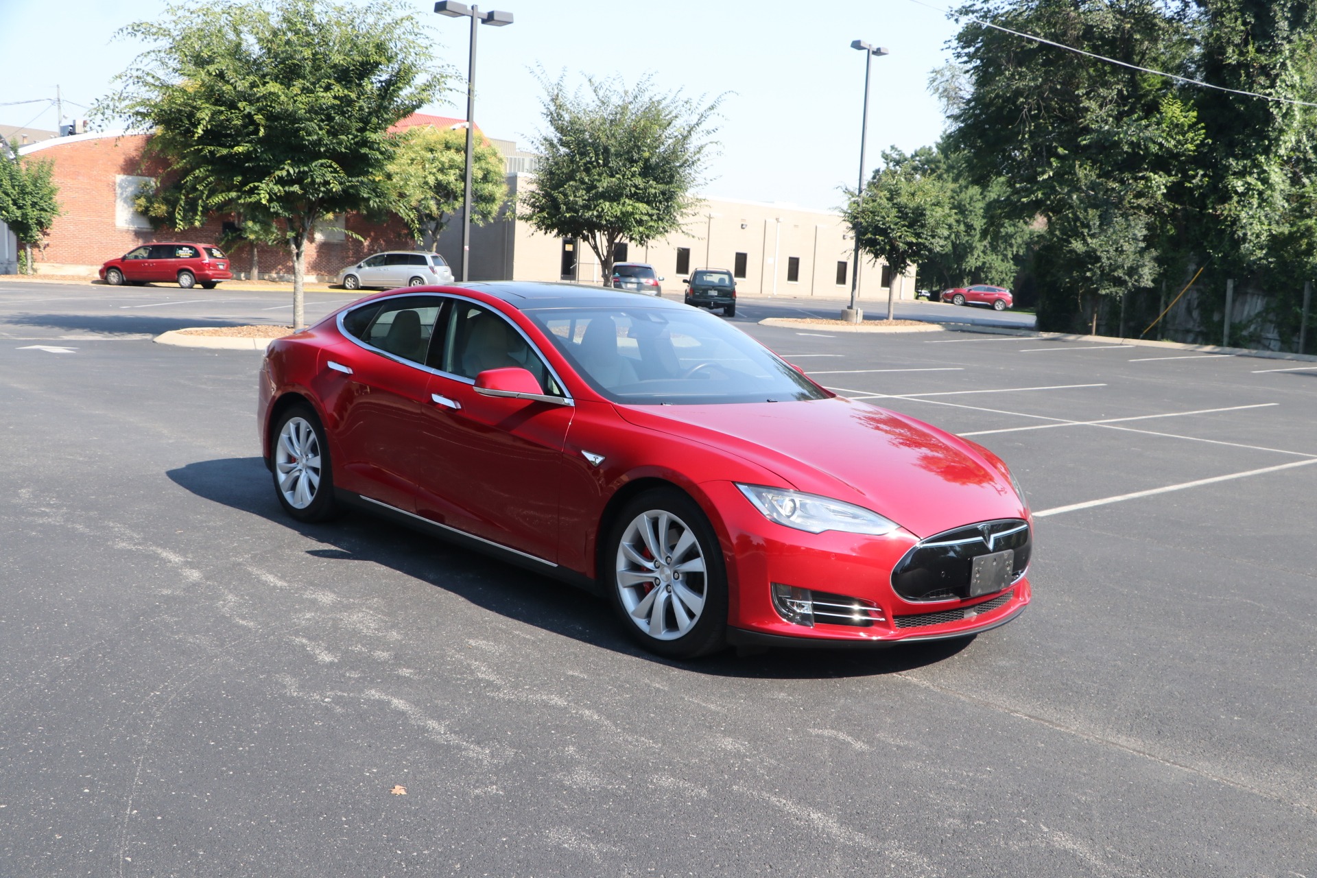Used 2016 Tesla Model S P90D AWD W/NAV for sale Sold at Auto Collection in Murfreesboro TN 37130 1