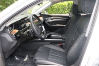 Used 2019 Audi e-tron PRESTIGE QUATTRO AWD W/NAV for sale Sold at Auto Collection in Murfreesboro TN 37129 44