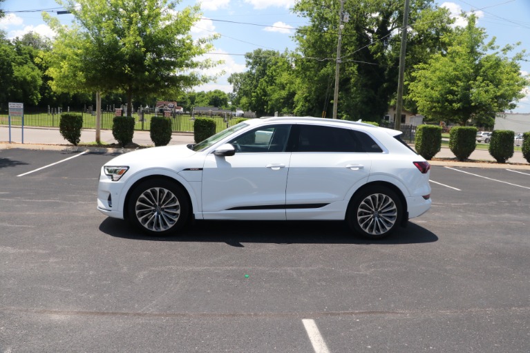 Used 2019 Audi e-tron PRESTIGE QUATTRO AWD W/NAV for sale Sold at Auto Collection in Murfreesboro TN 37130 7