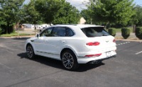 Used 2021 Bentley Bentayga 4.0L V8 AWD W/NAV for sale Sold at Auto Collection in Murfreesboro TN 37129 4