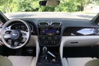 Used 2021 Bentley Bentayga 4.0L V8 AWD W/NAV for sale Sold at Auto Collection in Murfreesboro TN 37129 45