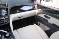 Used 2021 Bentley Bentayga 4.0L V8 AWD W/NAV for sale Sold at Auto Collection in Murfreesboro TN 37129 49