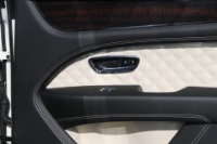 Used 2021 Bentley Bentayga 4.0L V8 AWD W/NAV for sale Sold at Auto Collection in Murfreesboro TN 37129 81
