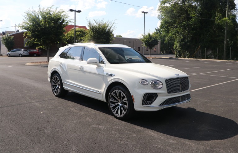 Used 2021 Bentley Bentayga 4.0L V8 AWD W/NAV for sale $239,950 at Auto Collection in Murfreesboro TN 37130 1