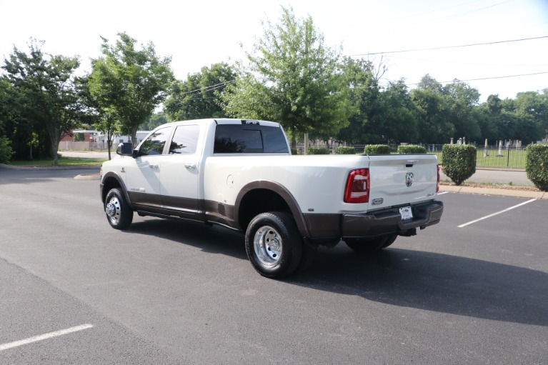 Used 2019 Ram Ram Pickup 3500 Laramie Longhorn CREW CAB 4X4 LONG BOX for sale Sold at Auto Collection in Murfreesboro TN 37130 4