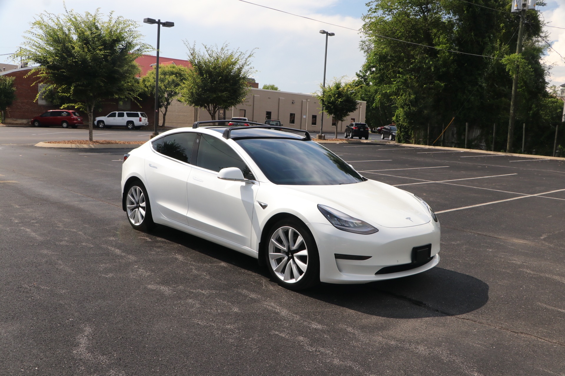 Used 2020 Tesla Model 3 Long Range AWD W/AUTOPILOT for sale Sold at Auto Collection in Murfreesboro TN 37130 1