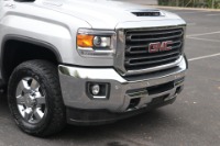 Used 2019 GMC Sierra 2500HD SLT CREW CAB Z71 OFF ROAD W/Duramax Plus Package for sale Sold at Auto Collection in Murfreesboro TN 37129 11