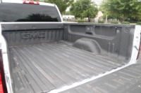 Used 2019 GMC Sierra 2500HD SLT CREW CAB Z71 OFF ROAD W/Duramax Plus Package for sale Sold at Auto Collection in Murfreesboro TN 37129 32
