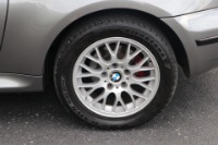 Used 2001 BMW Z3 2dr Roadster Convertible 2.5i for sale Sold at Auto Collection in Murfreesboro TN 37129 28