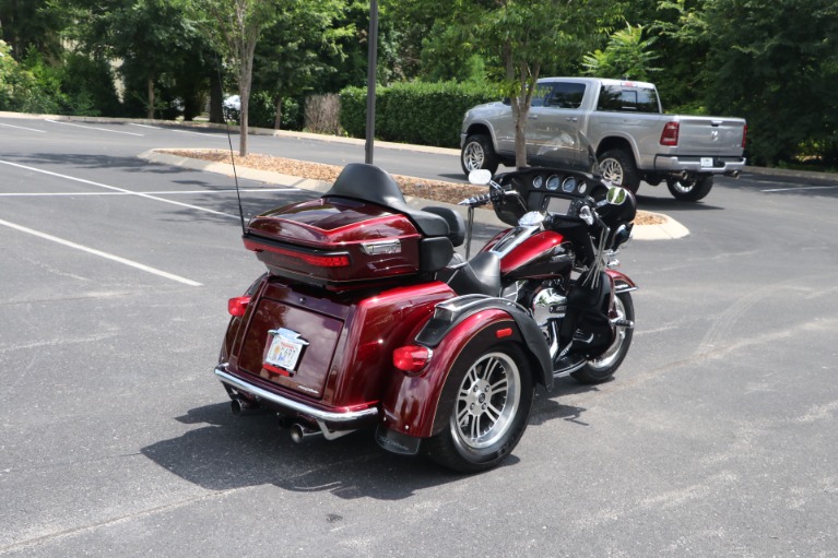 Used 2014 Harley Davidson FLHTCUTG TRI GLIDE for sale $27,950 at Auto Collection in Murfreesboro TN 37130 3