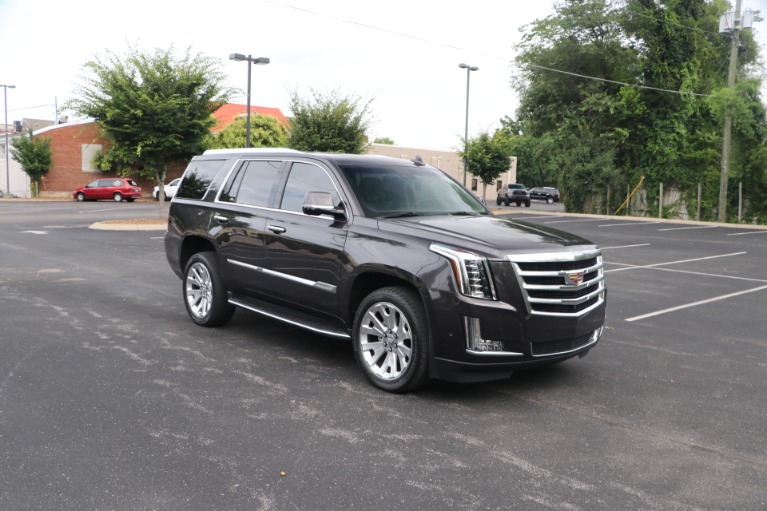 Used 2017 Cadillac Escalade Luxury RWD W/NAV for sale $54,950 at Auto Collection in Murfreesboro TN 37130 1