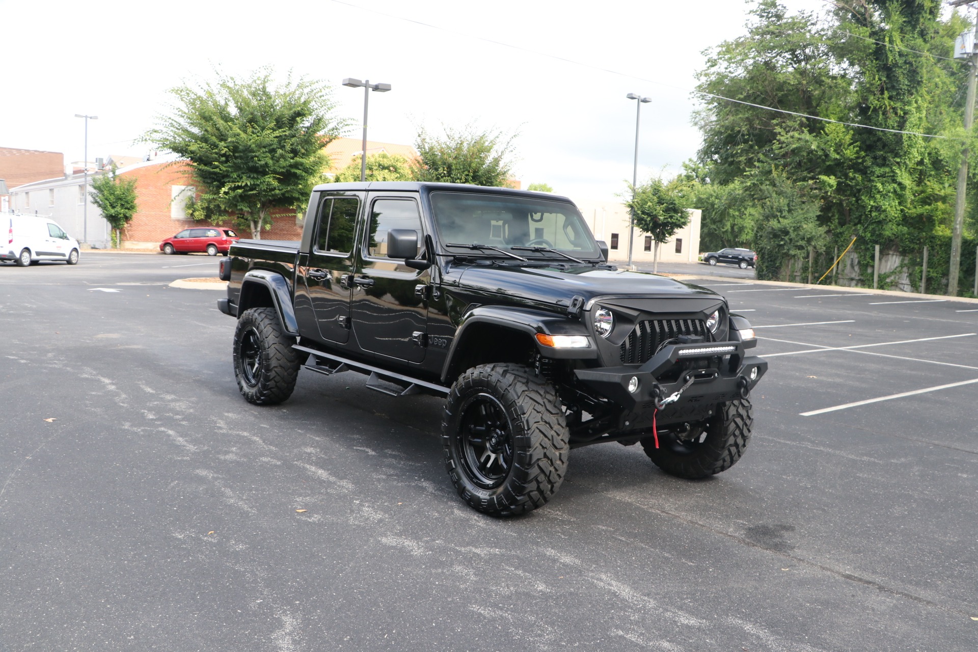Used 2021 Jeep Gladiator Sport 4X4 for sale Sold at Auto Collection in Murfreesboro TN 37129 1