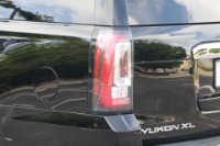 Used 2017 GMC Yukon XL Denali 4WD W/NAVTVDVD for sale Sold at Auto Collection in Murfreesboro TN 37129 16