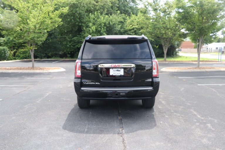 Used 2017 GMC Yukon XL Denali 4WD W/NAVTVDVD for sale Sold at Auto Collection in Murfreesboro TN 37130 6