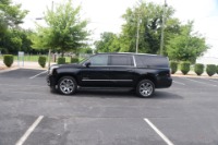Used 2017 GMC Yukon XL Denali 4WD W/NAVTVDVD for sale Sold at Auto Collection in Murfreesboro TN 37129 7