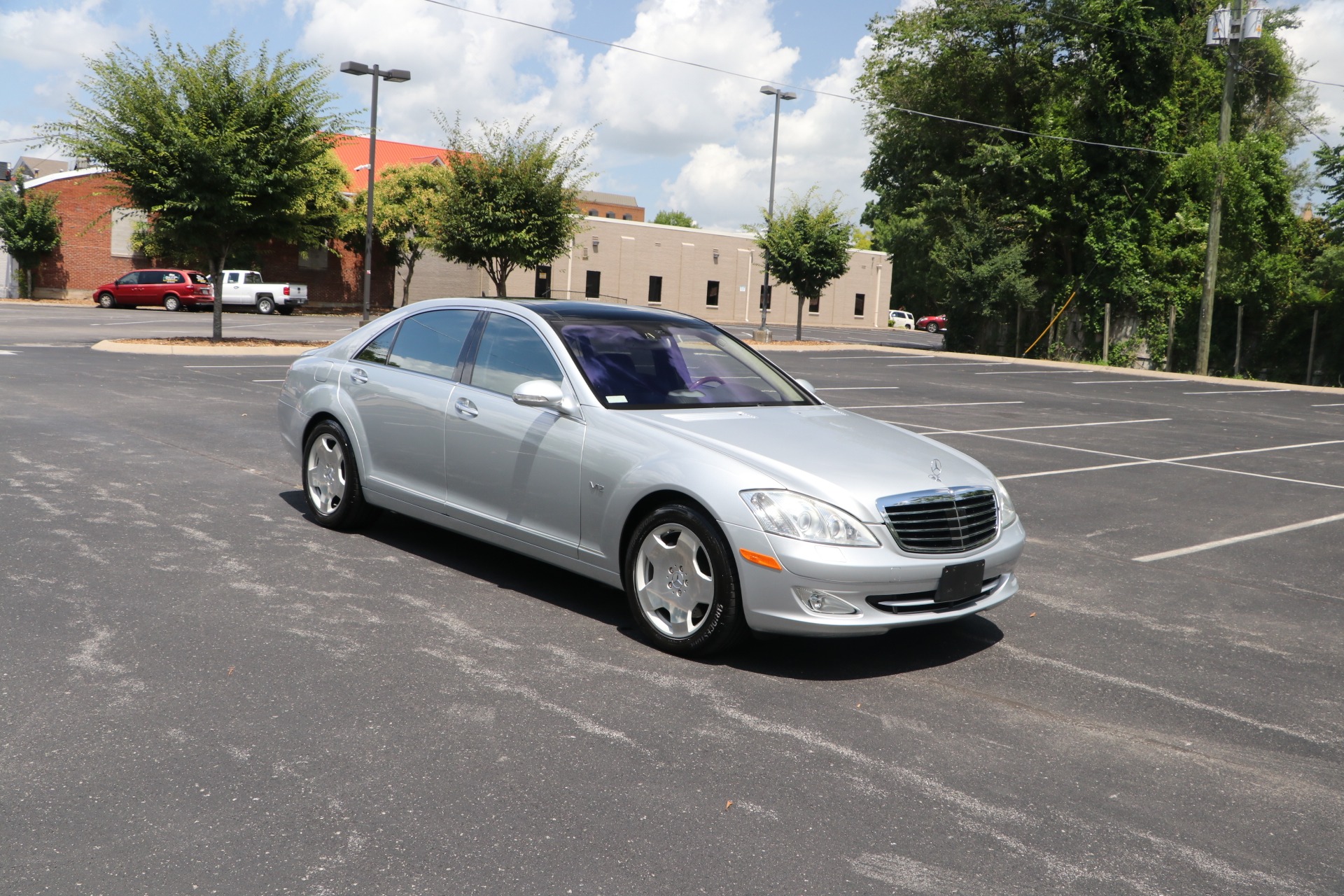 Used 2007 Mercedes-Benz S600 V12 RWD W/NAV for sale Sold at Auto Collection in Murfreesboro TN 37130 1