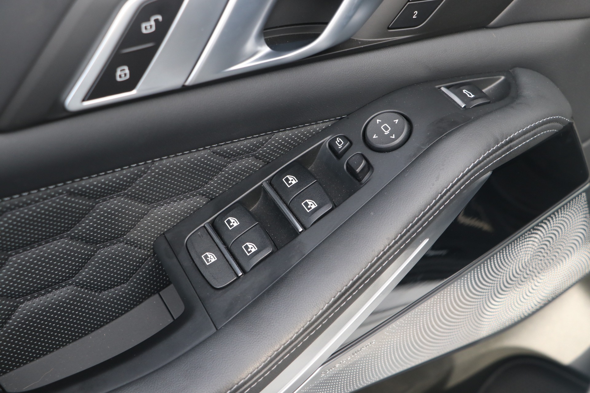 Performance 4 pcz Car Door Carbon Fiber Protective Strip Decoration is  Suitable black for BMW 1 2 3 4 5 6 7 Series X1 X2 X3 X4 X5 X6 X7 M3 M5 Z4  (A)