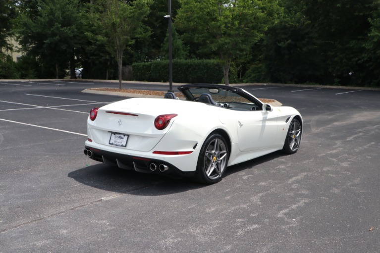 Used 2015 Ferrari California T Convertible RWD W/NAV for sale Sold at Auto Collection in Murfreesboro TN 37130 3