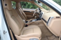 Used 2016 Porsche Cayenne S AWD W/NAV for sale Sold at Auto Collection in Murfreesboro TN 37130 34