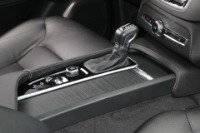 Used 2020 Volvo XC90 T6 Momentum 7-Passenger AWD W/NAV for sale Sold at Auto Collection in Murfreesboro TN 37129 29