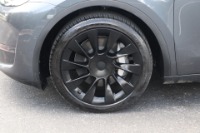 Used 2021 Tesla Model Y Standard Range RWD W/AUTOPILOT for sale Sold at Auto Collection in Murfreesboro TN 37129 21