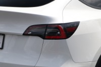 Used 2020 Tesla Model Y Long Range AWD W/Autopilot for sale Sold at Auto Collection in Murfreesboro TN 37129 22