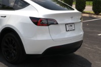 Used 2020 Tesla Model Y Long Range AWD W/Autopilot for sale Sold at Auto Collection in Murfreesboro TN 37129 23
