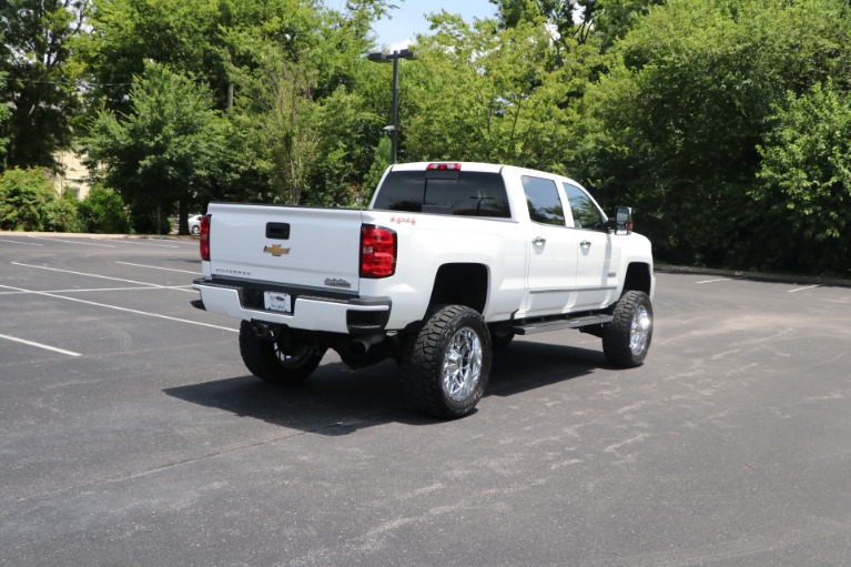 Used 2016 Chevrolet Silverado 2500HD High Country 153.7 CREW CAB 4WD W/NAV for sale Sold at Auto Collection in Murfreesboro TN 37130 3